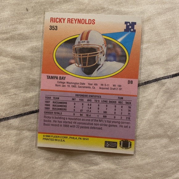 FLEER’90 Ricky Reynolds DB football card - Picture 2 of 4